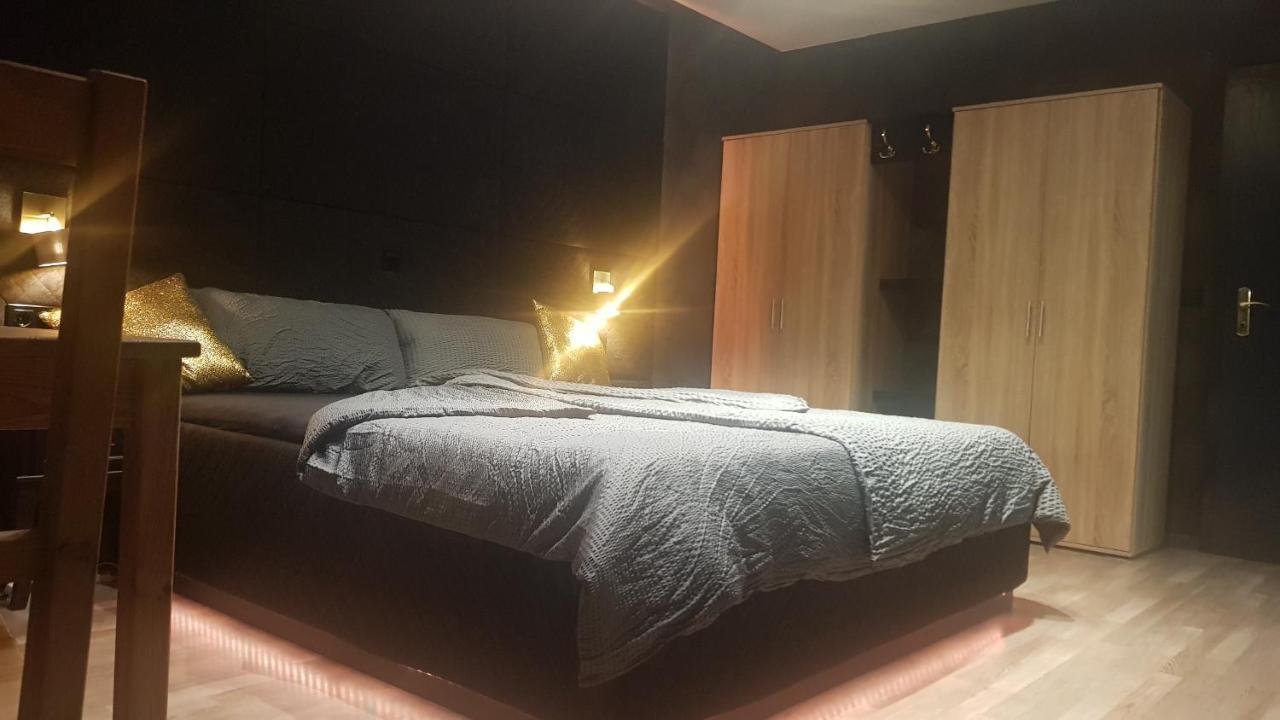 Modern Hoteliving Gießen Exteriör bild