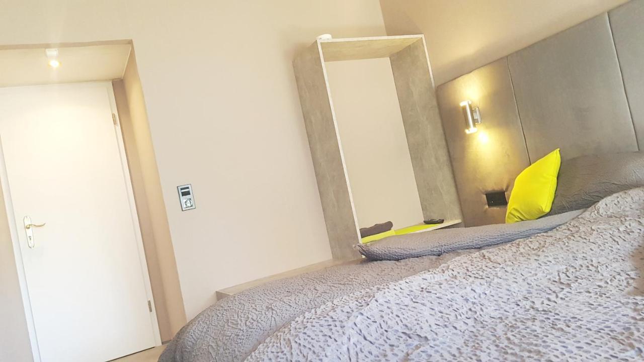 Modern Hoteliving Gießen Exteriör bild
